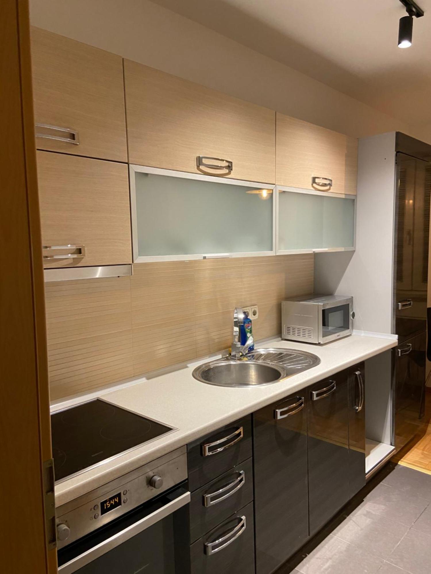My Place Prishtine Bagian luar foto